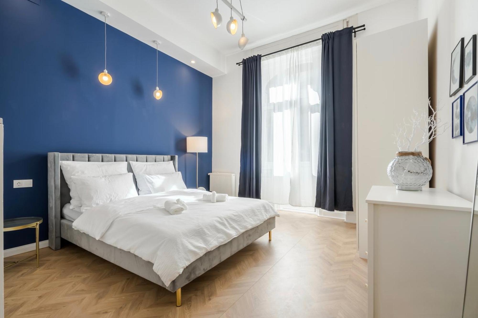 D58 - Grand Boulevard Royal Apartment - Best Location By Bqa Budapest Kültér fotó