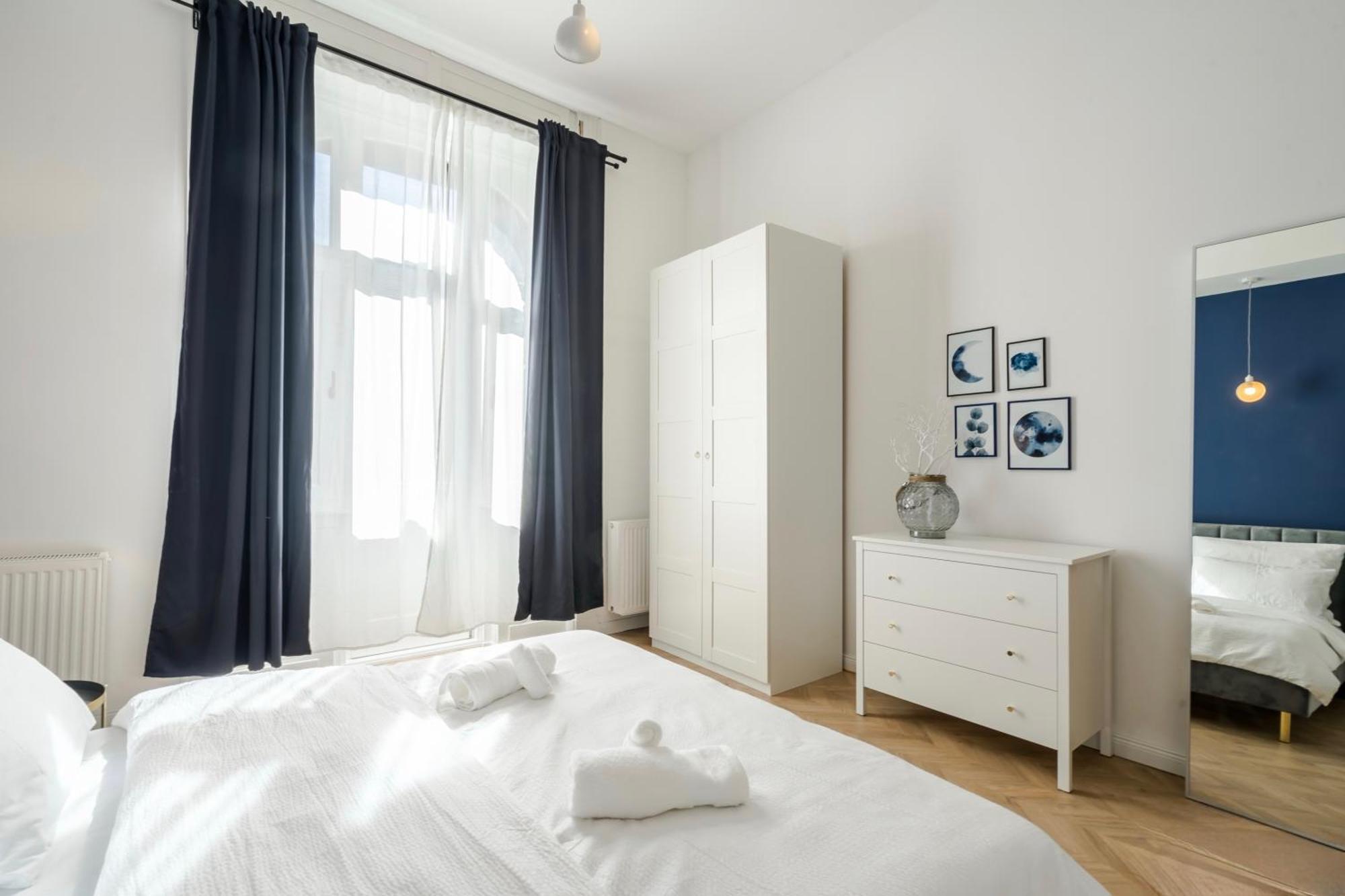 D58 - Grand Boulevard Royal Apartment - Best Location By Bqa Budapest Kültér fotó
