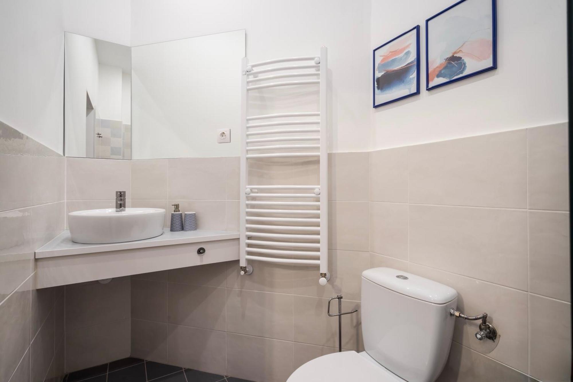 D58 - Grand Boulevard Royal Apartment - Best Location By Bqa Budapest Kültér fotó