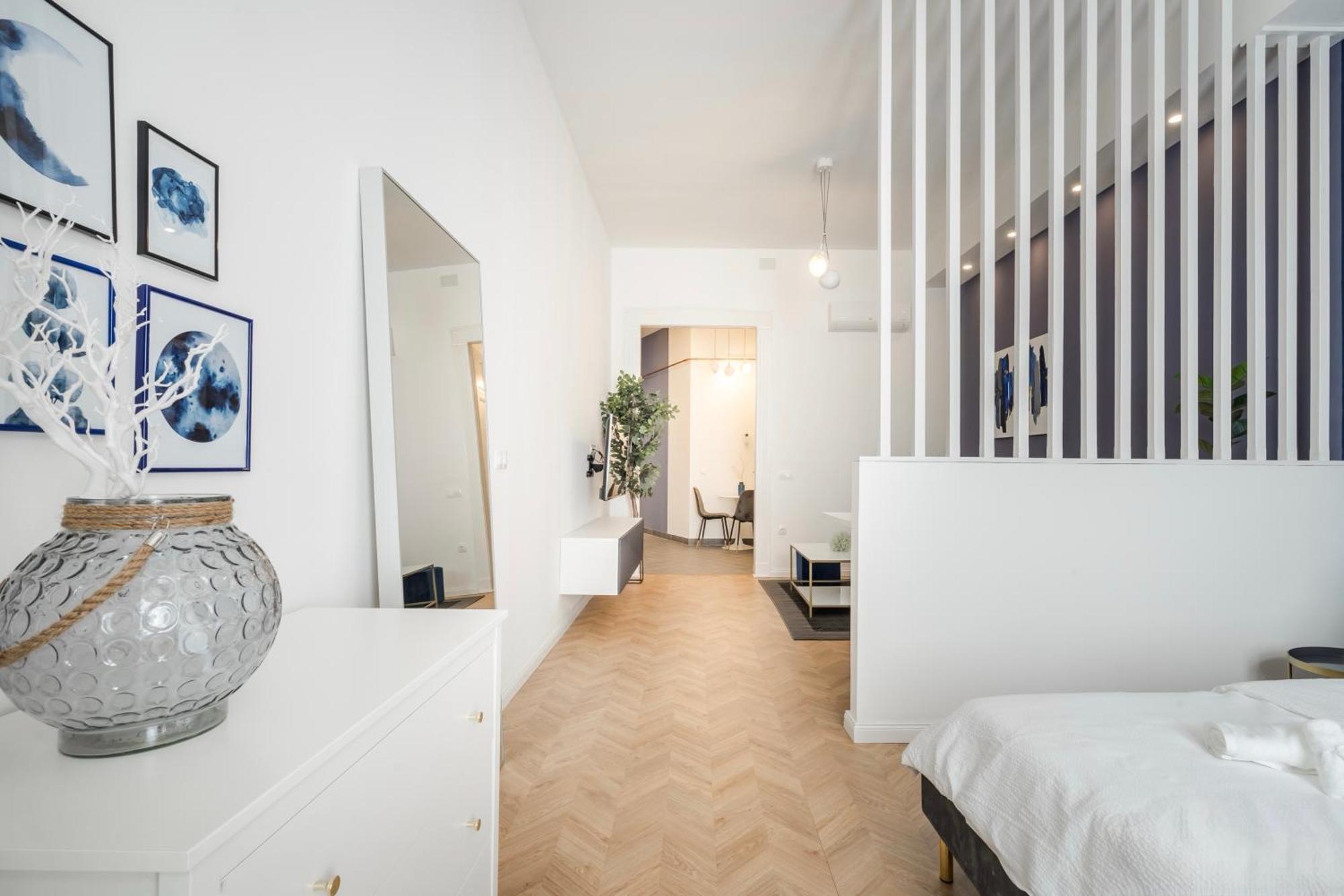 D58 - Grand Boulevard Royal Apartment - Best Location By Bqa Budapest Kültér fotó