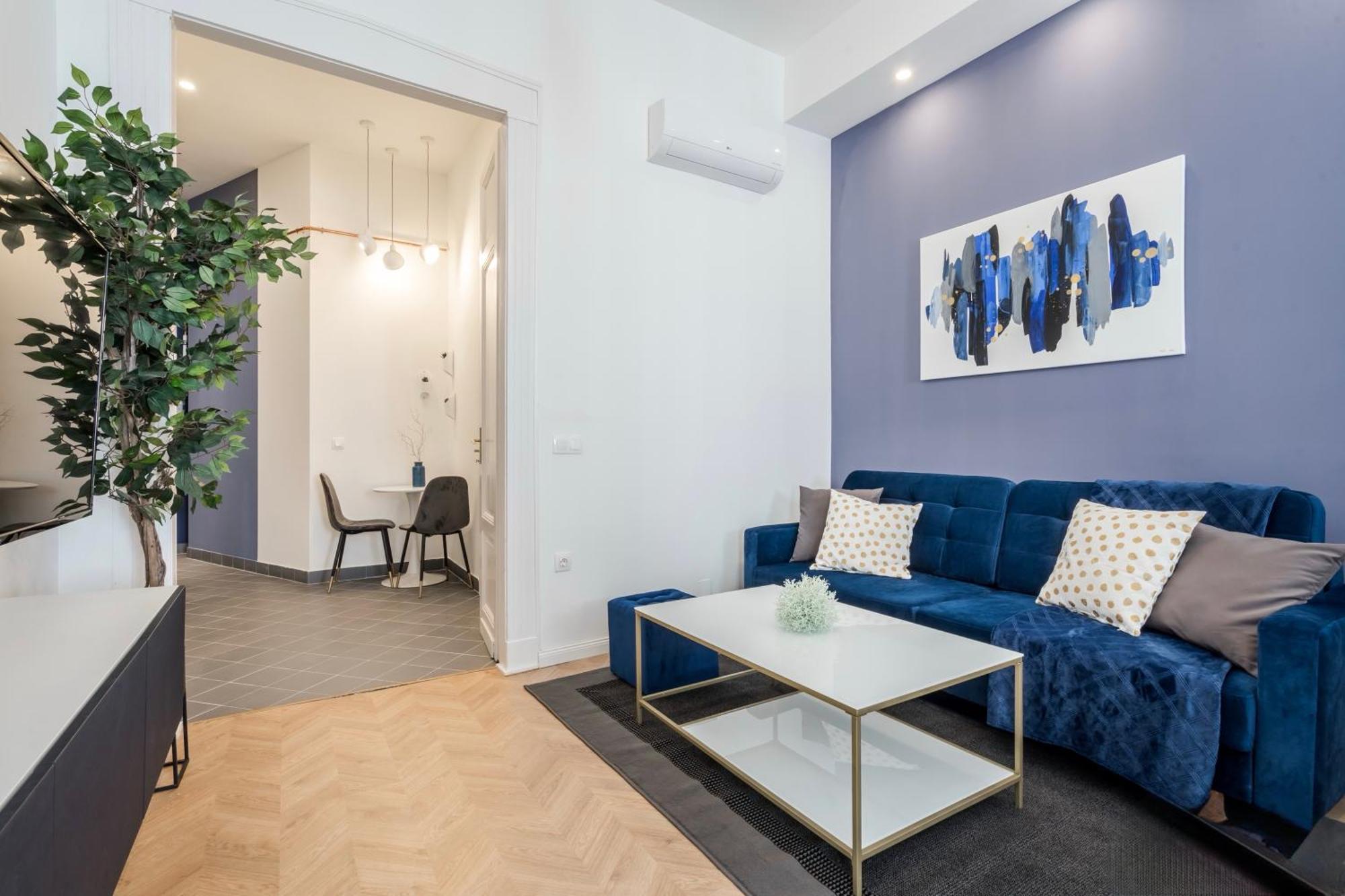 D58 - Grand Boulevard Royal Apartment - Best Location By Bqa Budapest Kültér fotó